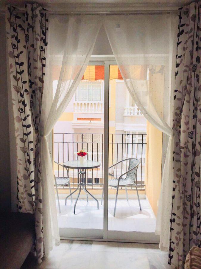 Studio Apartment Vicente Blasco Ibanez, 127 Torrevieja Buitenkant foto